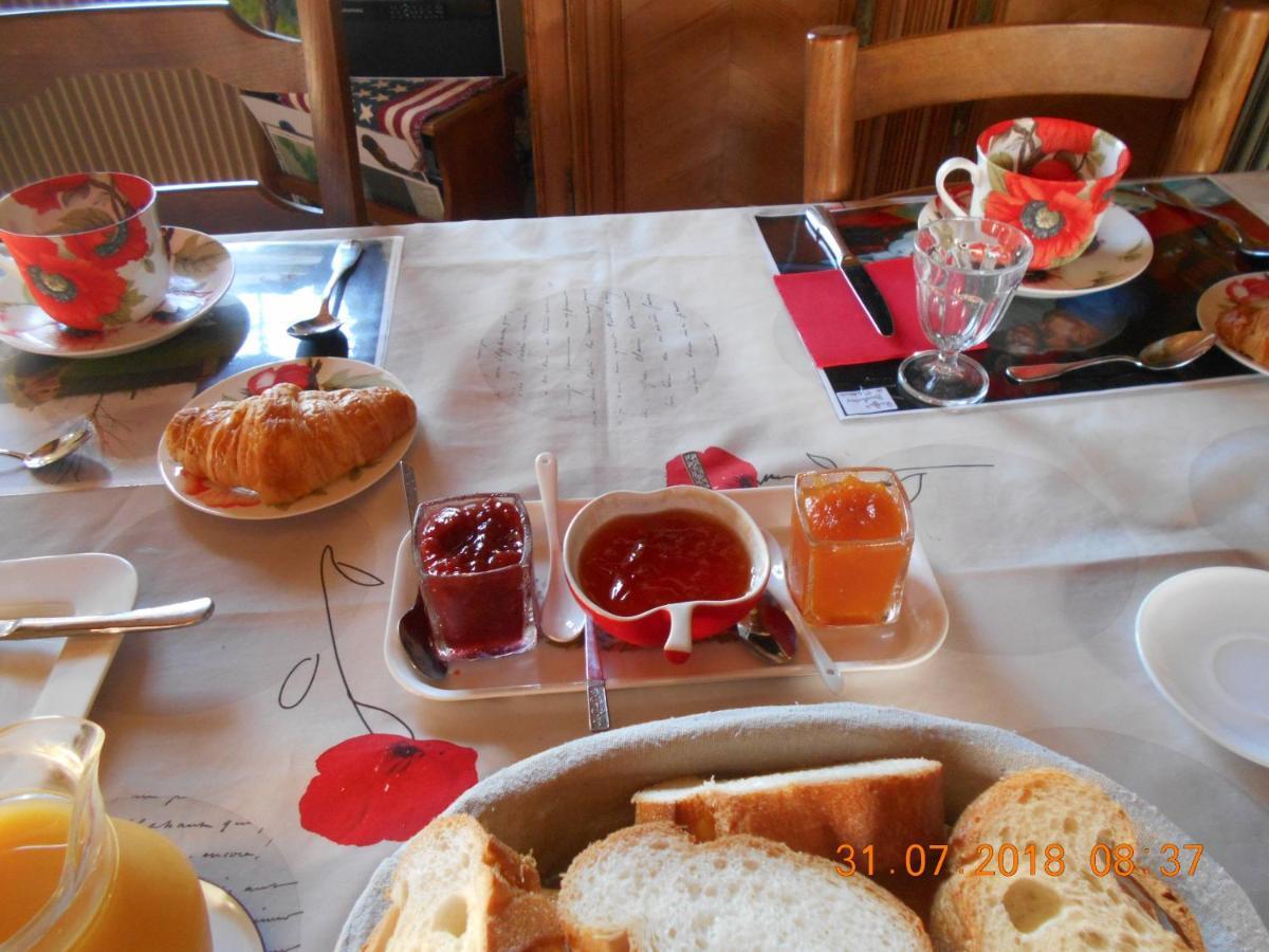 Ferme Manoir La Fiere Bed & Breakfast Sainte-Mere-Eglise Exterior photo