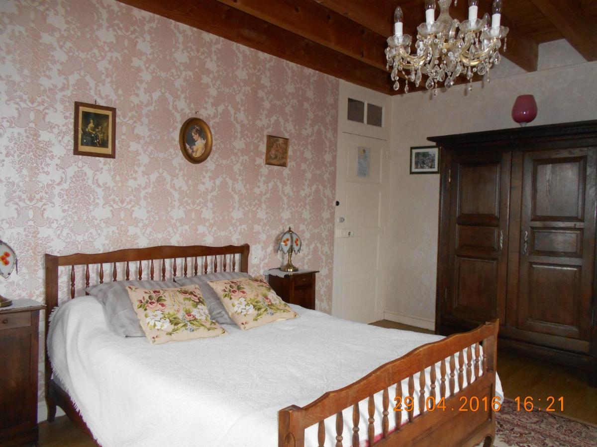 Ferme Manoir La Fiere Bed & Breakfast Sainte-Mere-Eglise Exterior photo