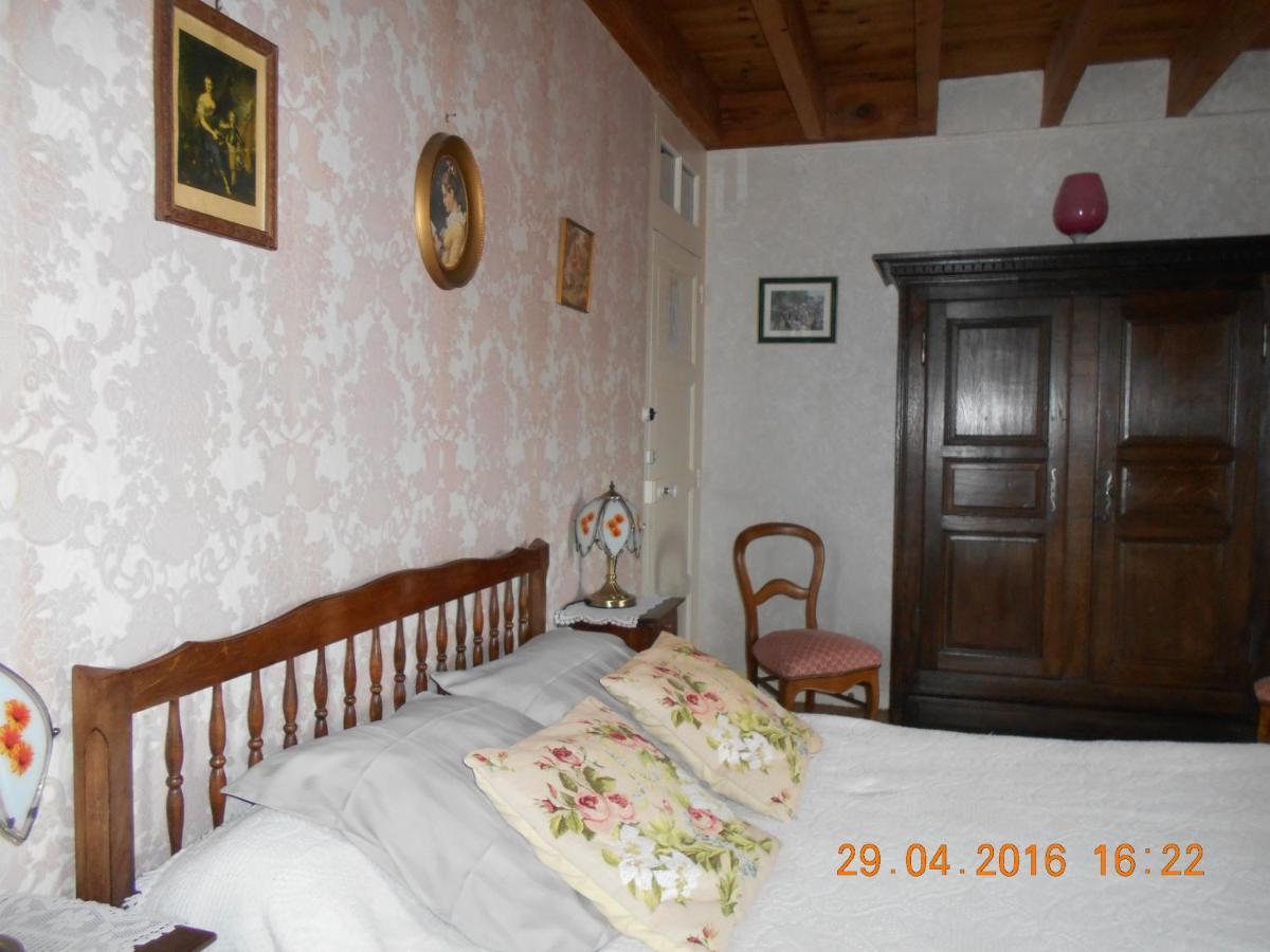 Ferme Manoir La Fiere Bed & Breakfast Sainte-Mere-Eglise Exterior photo